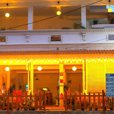 Royal Hub Hotel Kudapaduwa Екстериор снимка