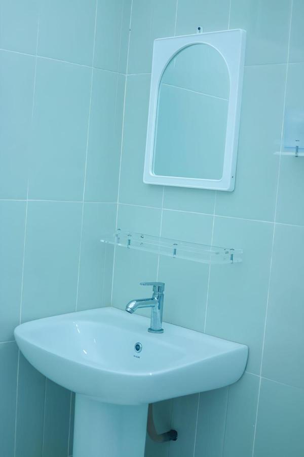 Royal Hub Hotel Kudapaduwa Екстериор снимка