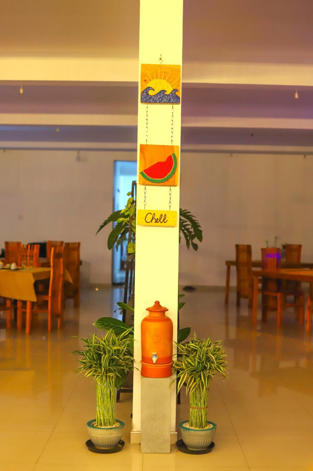 Royal Hub Hotel Kudapaduwa Екстериор снимка